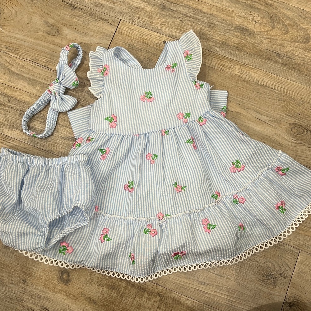 EUC seersucker dress with bloomers and headband